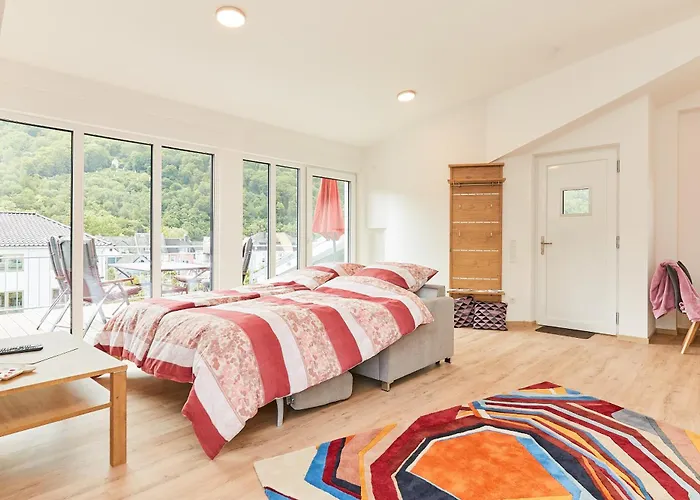 Susannes Burgblick * Bernkastel-Kues